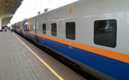 Селфи жасамақ болған: Павлодар облысында жас қыз вагон үстіне шығамын деп тоққа түсті