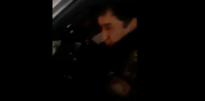 "Халық адам емес пе?": Маңғыстау облысында полиция қызметкері жаяу жүргіншіге жол бермеген