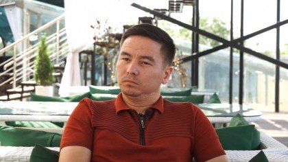 "Алтын Ордада арба сүйреп, саудагерлердің затын арқаладым": Журналист Нұрсейіт Жылқышыбай өткен өмірі туралы