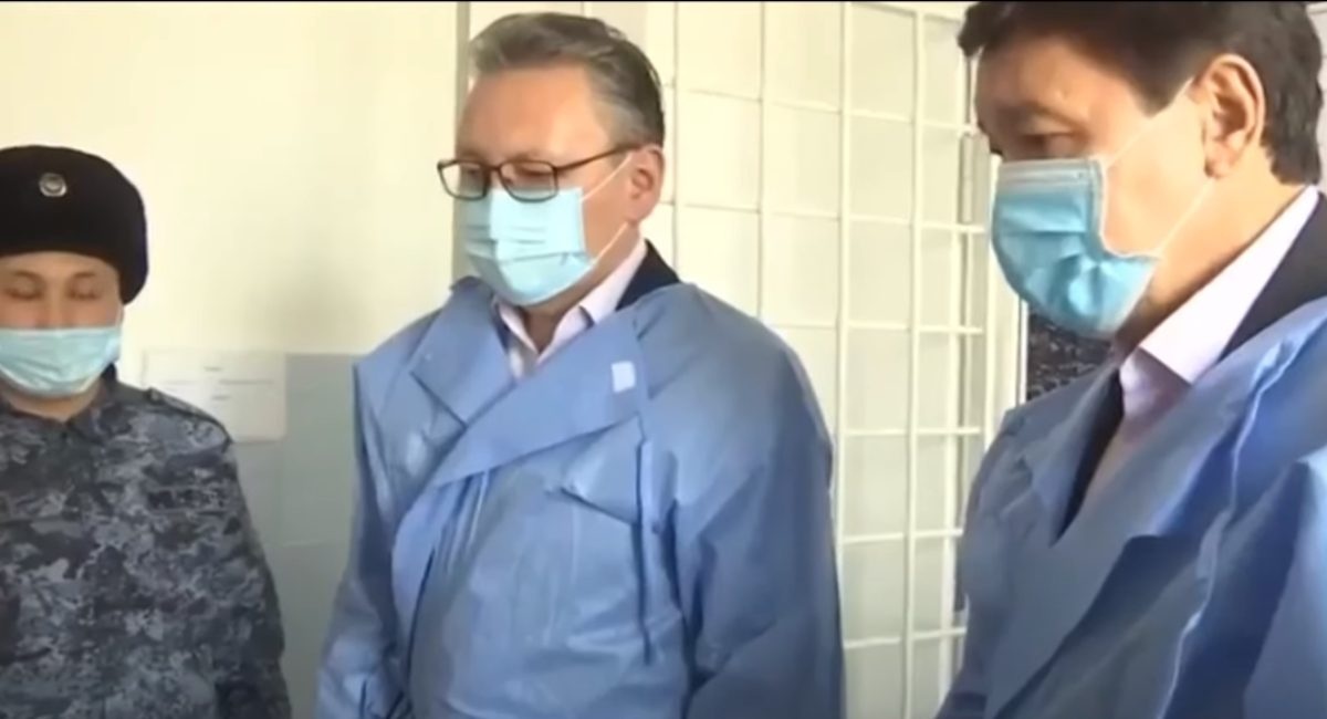 Депутаттар