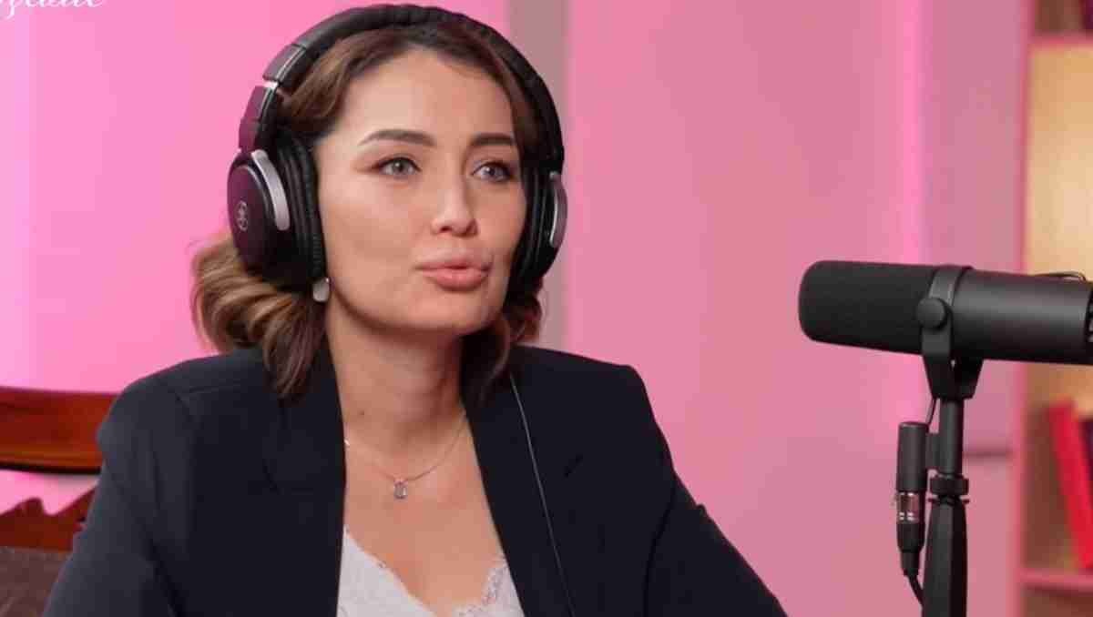 Интернетте серуендегеннен кейін үйдегі хардкор секс