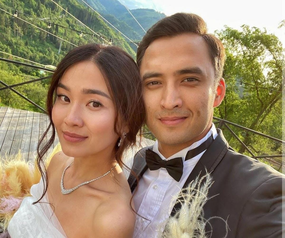 Жүкті әйелде өте үлкен киска бар