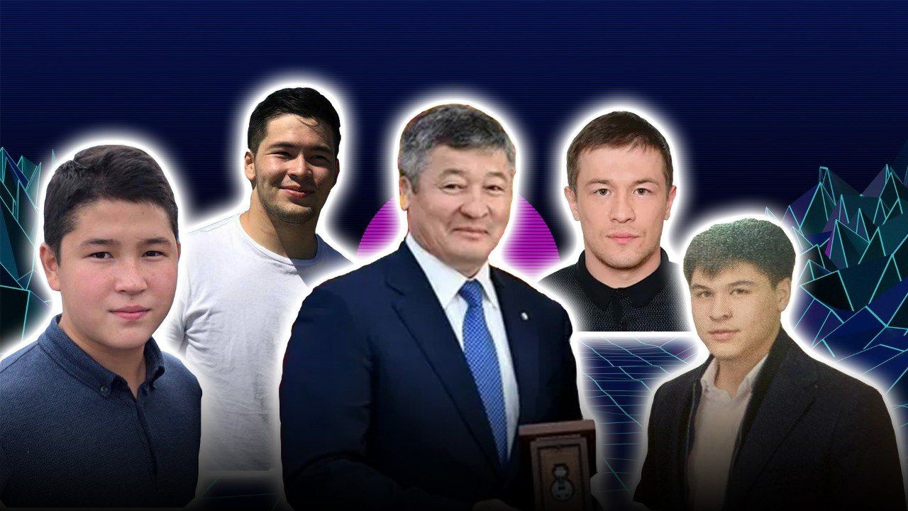 Тұратын порно актриса