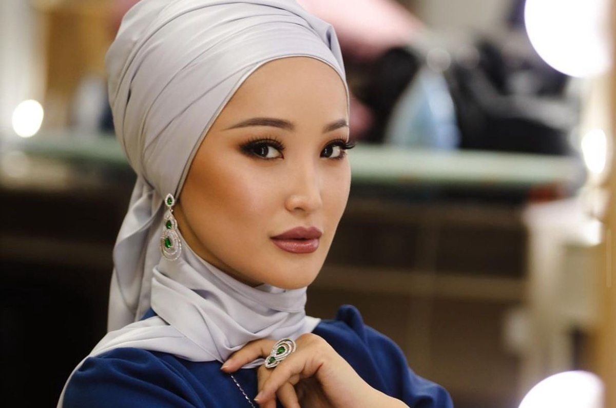 Аналардың үлкен есектерінің порнофотосуреттері