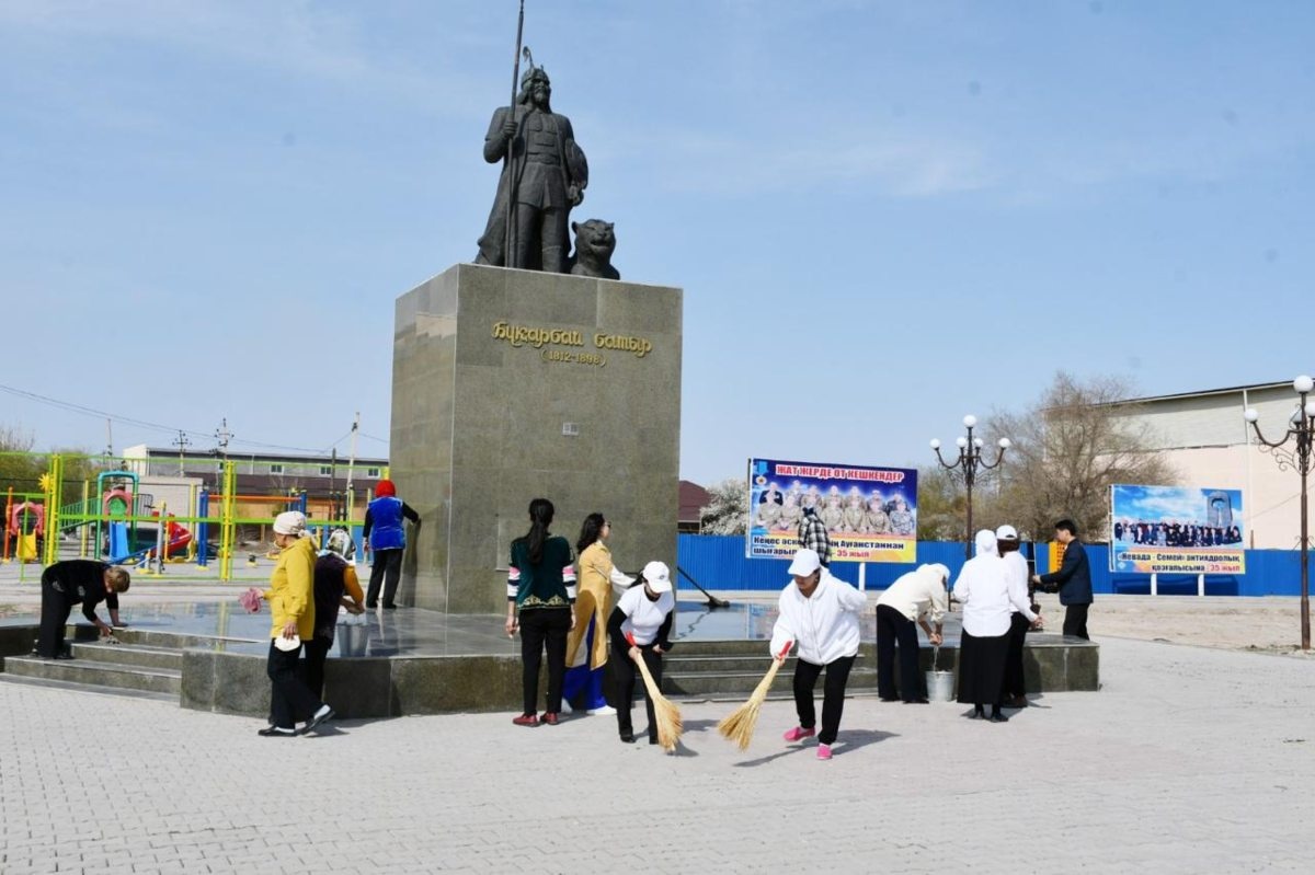 Миджеттермен жыныстық қатынас