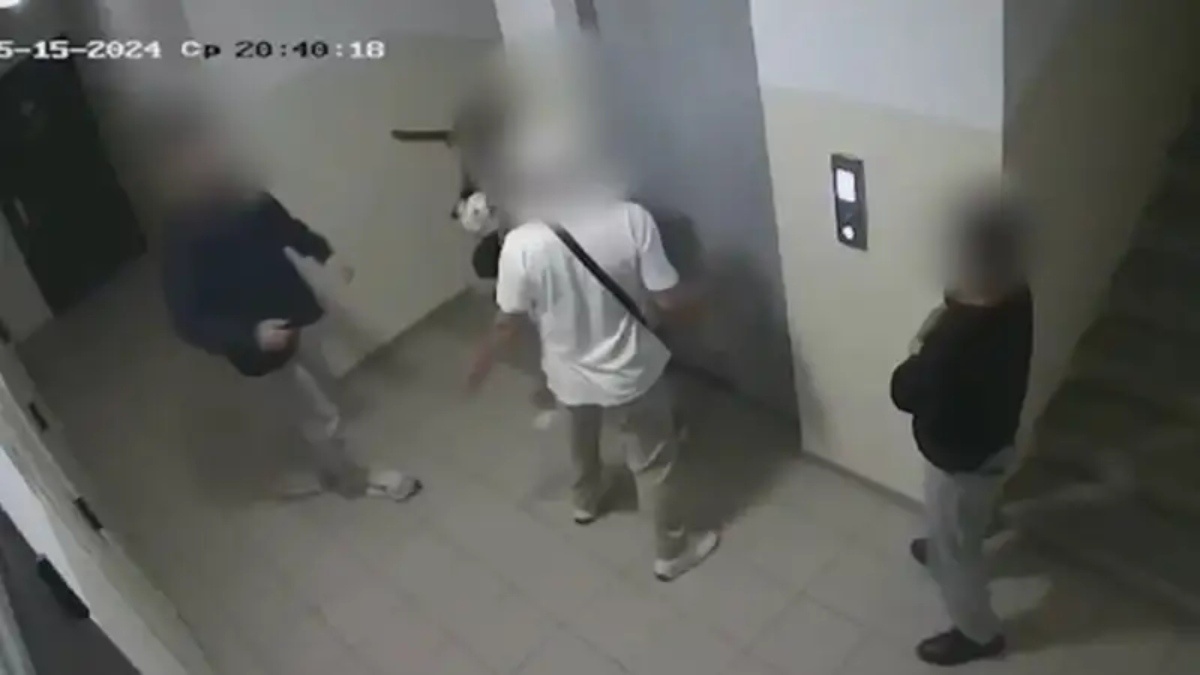 Ақша үшін хатшылар порно