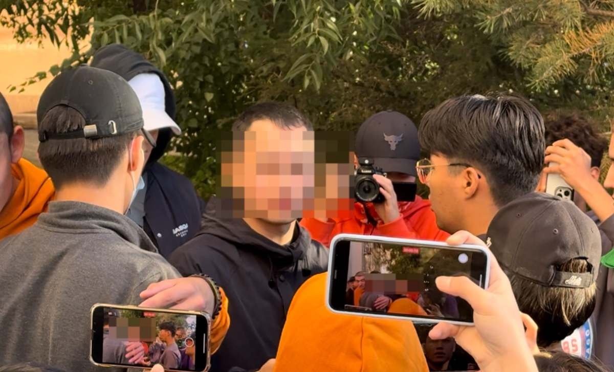 Брюнетка студентпен жыныстық қатынас