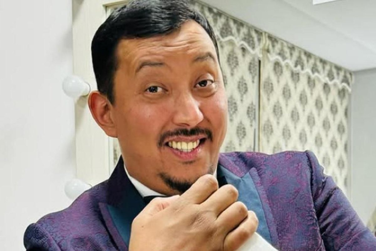 Өгей ана жыныс мүшесін көрді