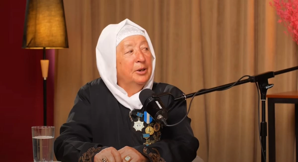 Әмина апа