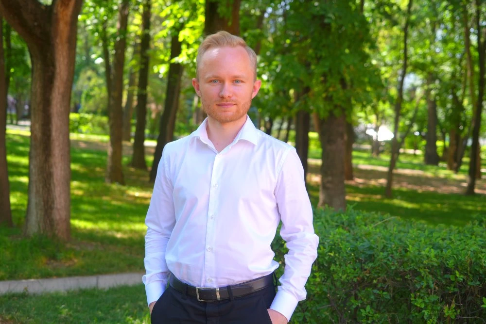 Алексец Батыл бол