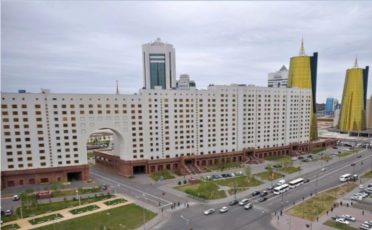 Министрліктер үйі