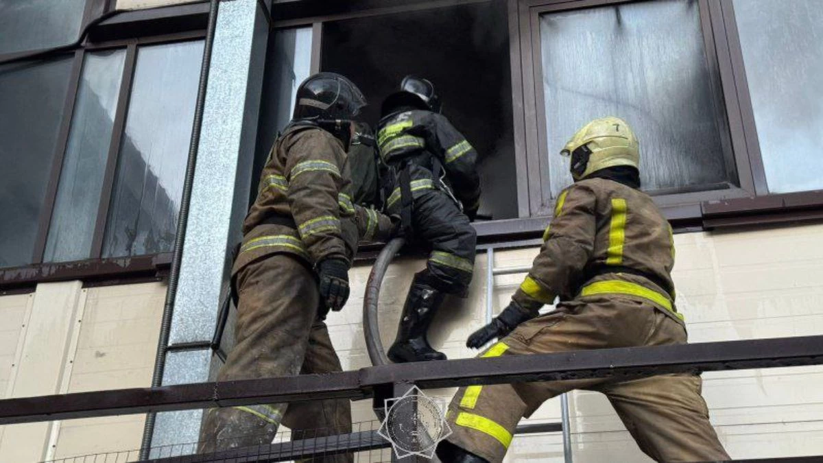 үш өрт сөндіруші зардап шекті