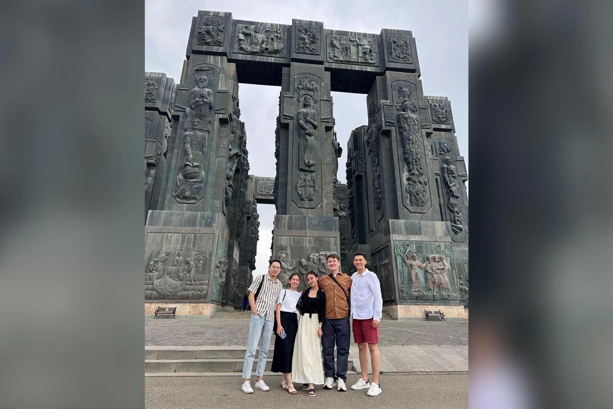 орыс әншілері