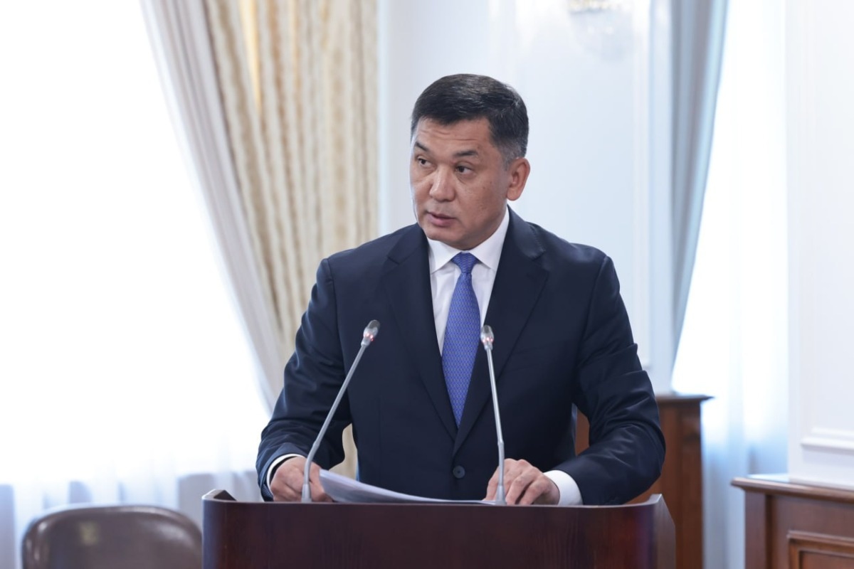 Аузыңызда күтпеген жерден порнографияны қараңыз