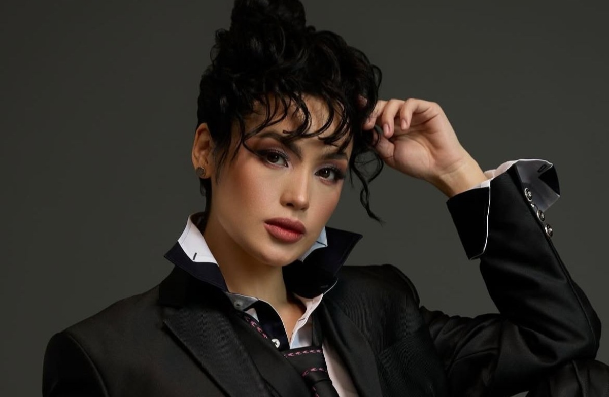 Қара әтеш порно Латвиядағы порно клубтар