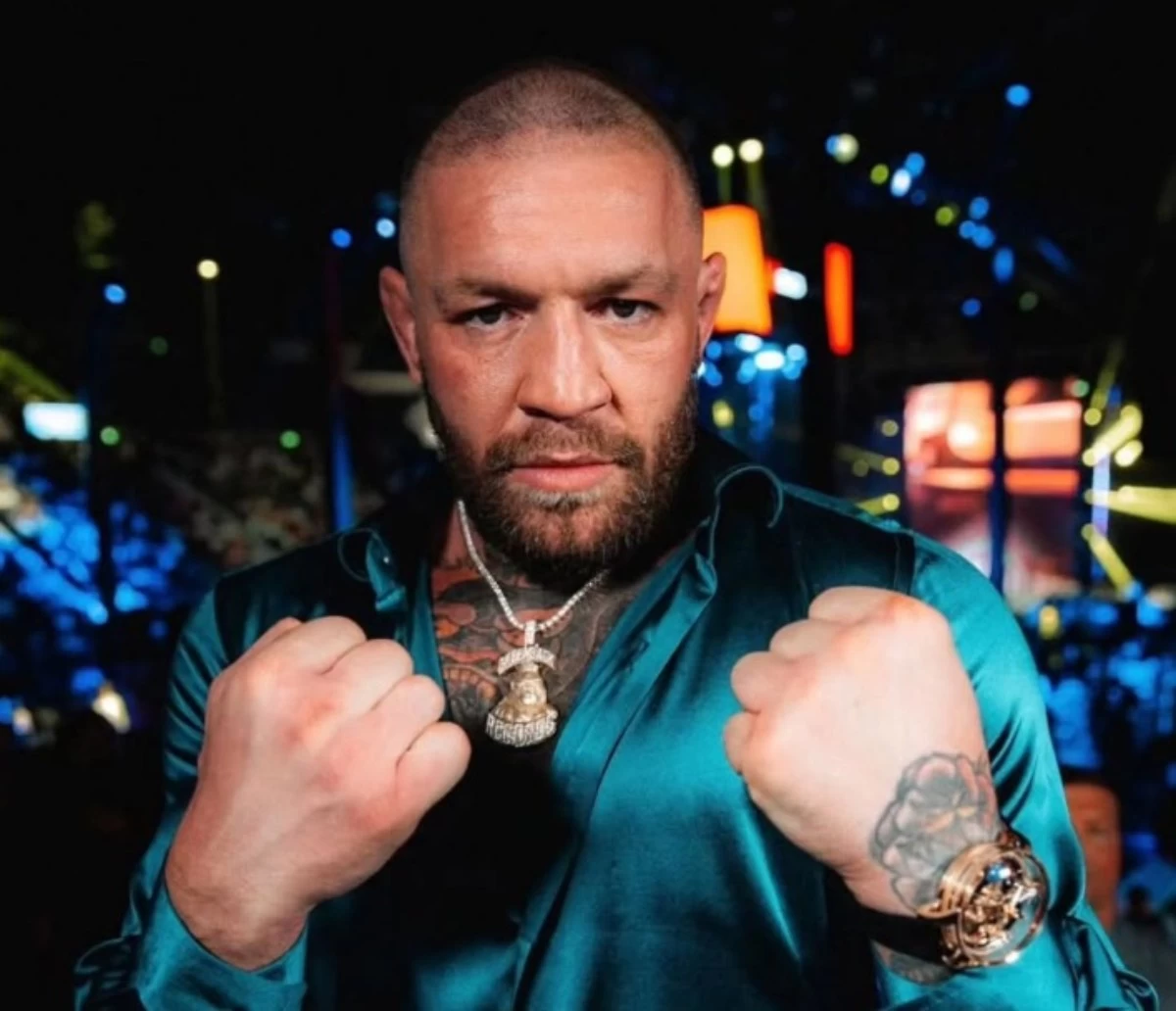 Конор Макгрегор Ирландия президенті болу үшін сайлауға түспек