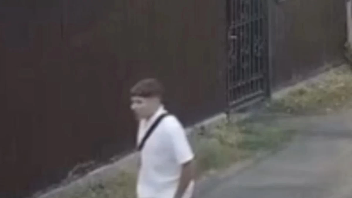 14 жастағы жасөспірім