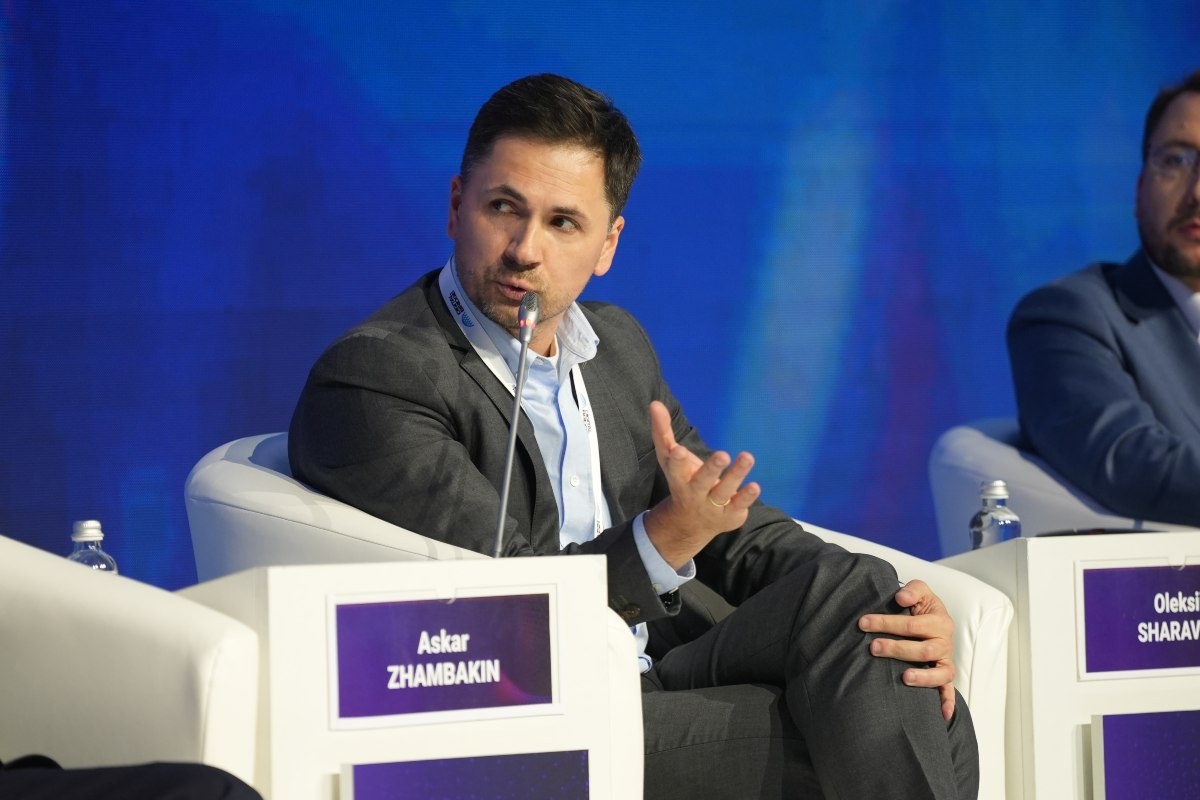 Орынбордағы жеке порно видео