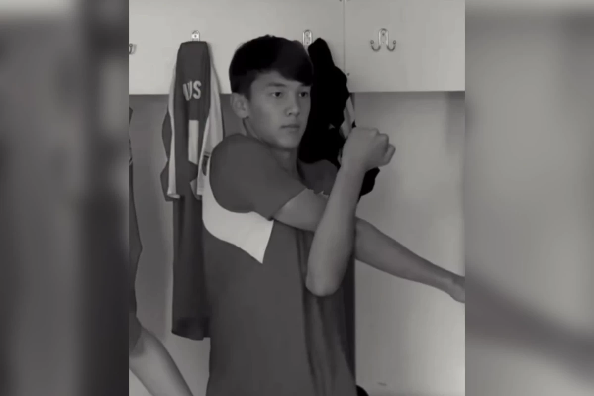 футболшы көз жұмды