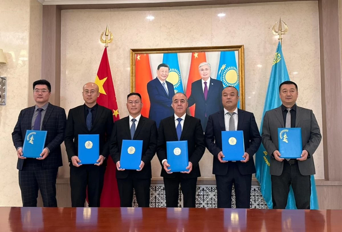 БҚО Қытаймен әріптестікті күшейтті: Жалпы құны 134 млрд теңге болатын 14 меморандумға қол қойды