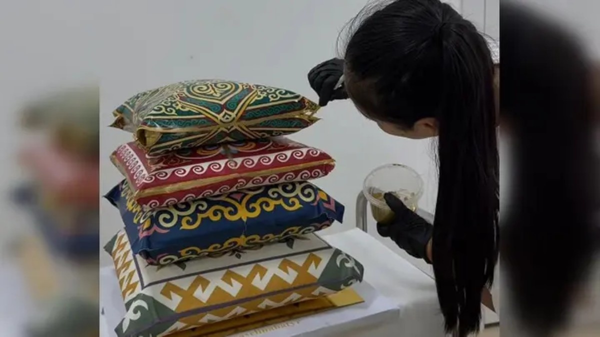 Эротикалық көркем фильмдер порно көріністер