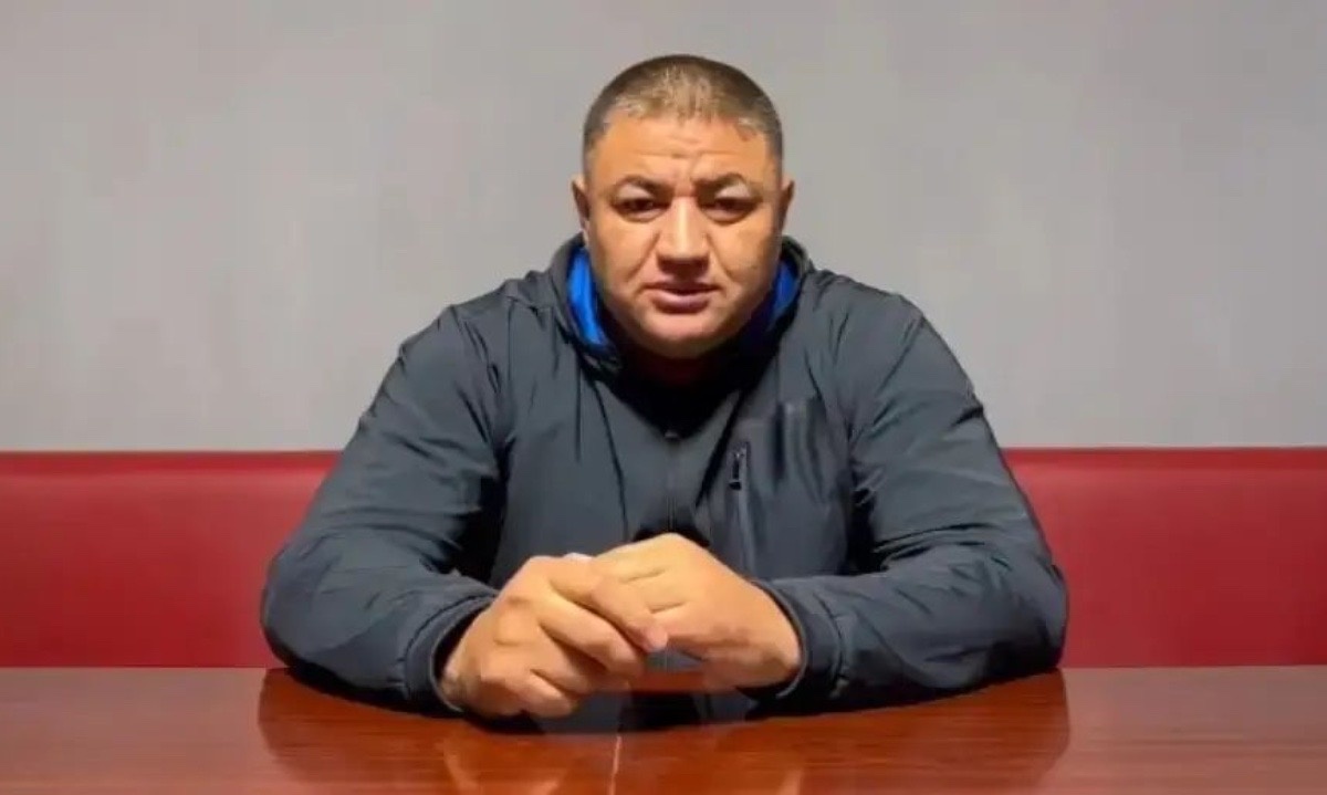 Әйел Dominatrix порно