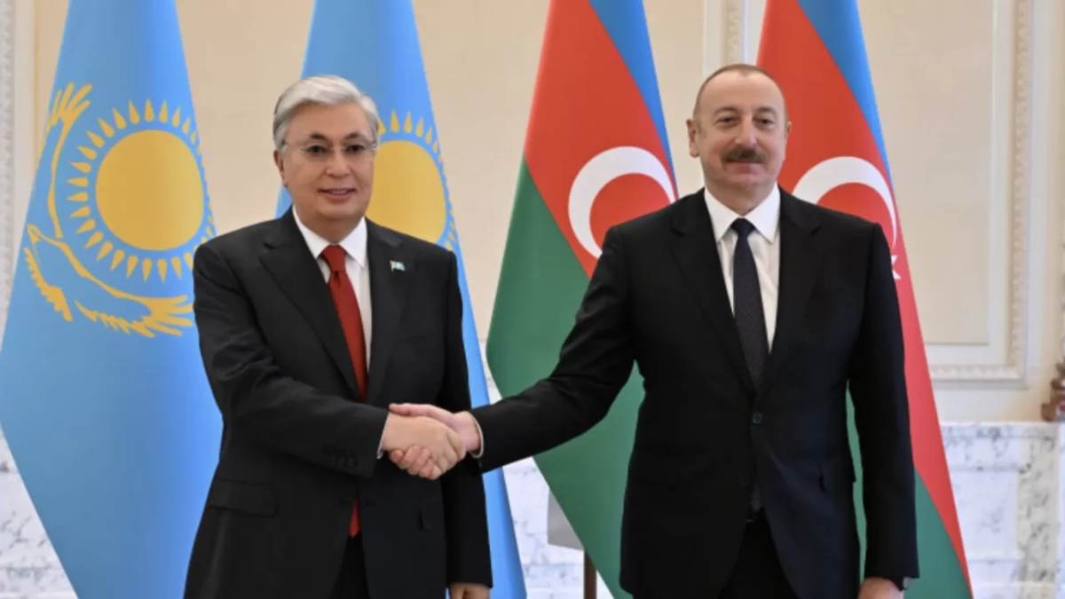 Ескі көршіні қалай азғыруға болады Антония Сантилли эротика