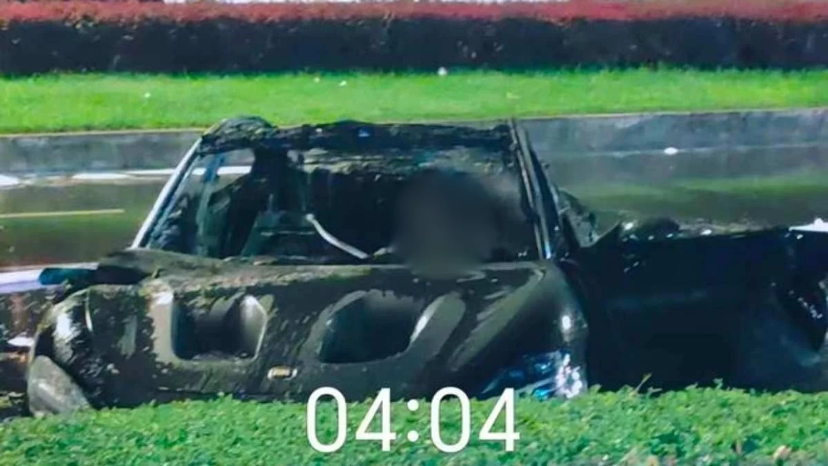 өртенген көлік