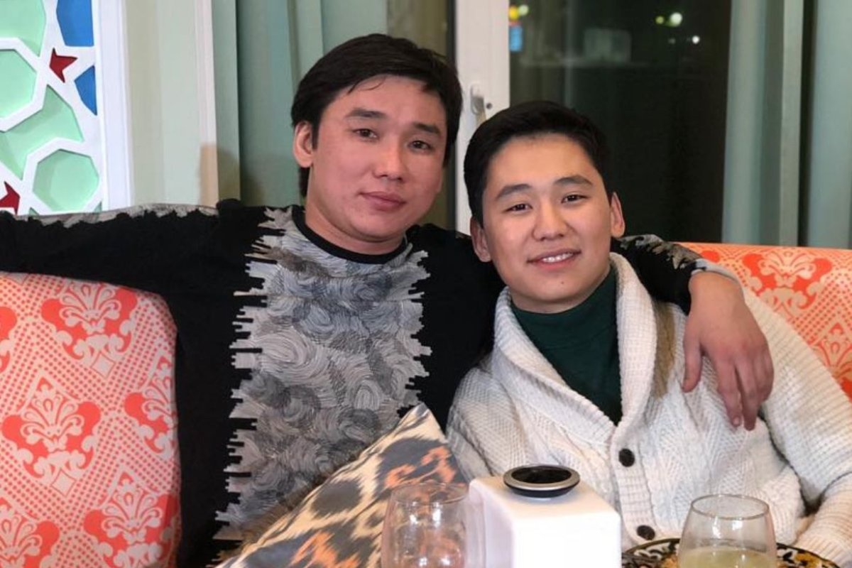 Әйелдердің каммингінің бейнелерін қараңыз