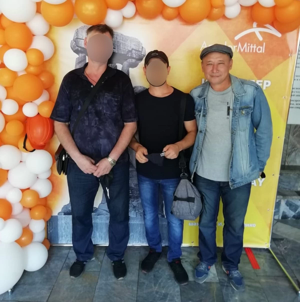 Шахтада 30 жылдан астам еңбек еткен қазақстандық ата кәсіпті жалғастырып келеді