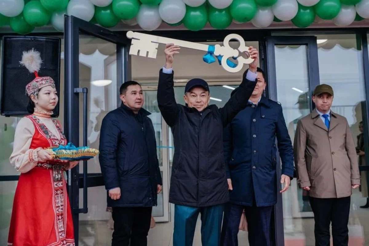 Жан-жағына жалаңаш қыздардың суреттері Порно mtslt бұрмалаушылар