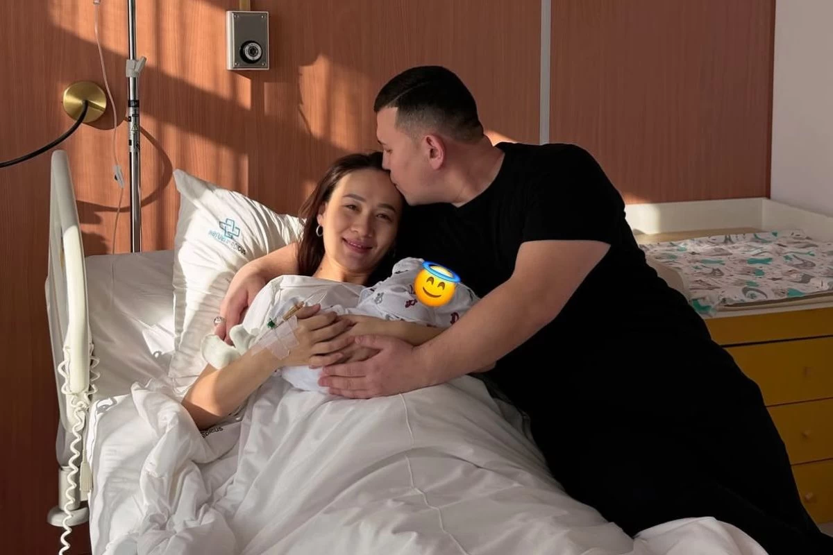 Ата-ана атанды