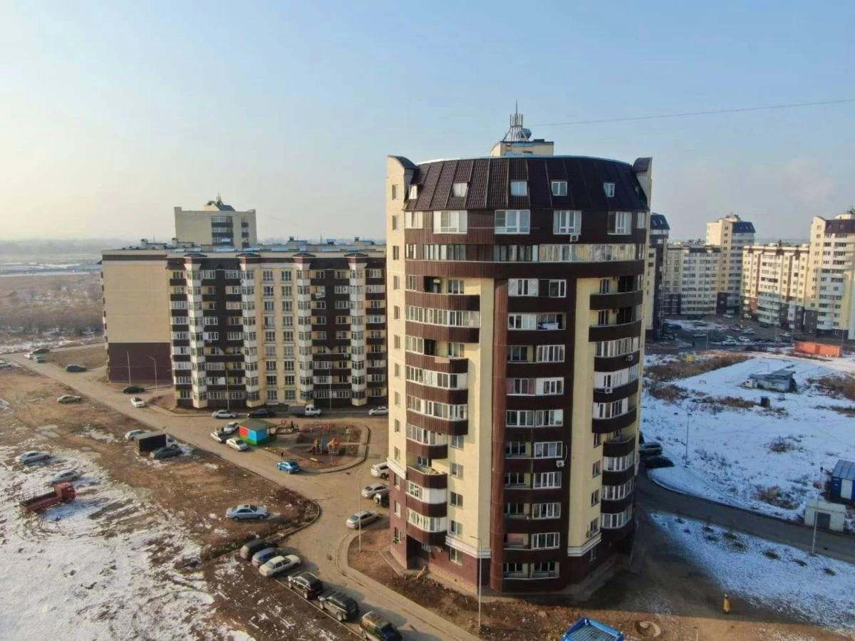 72 сағат жарық болмайды дегенді естіген Алатау ауданының тұрғындары наразылық білдірді