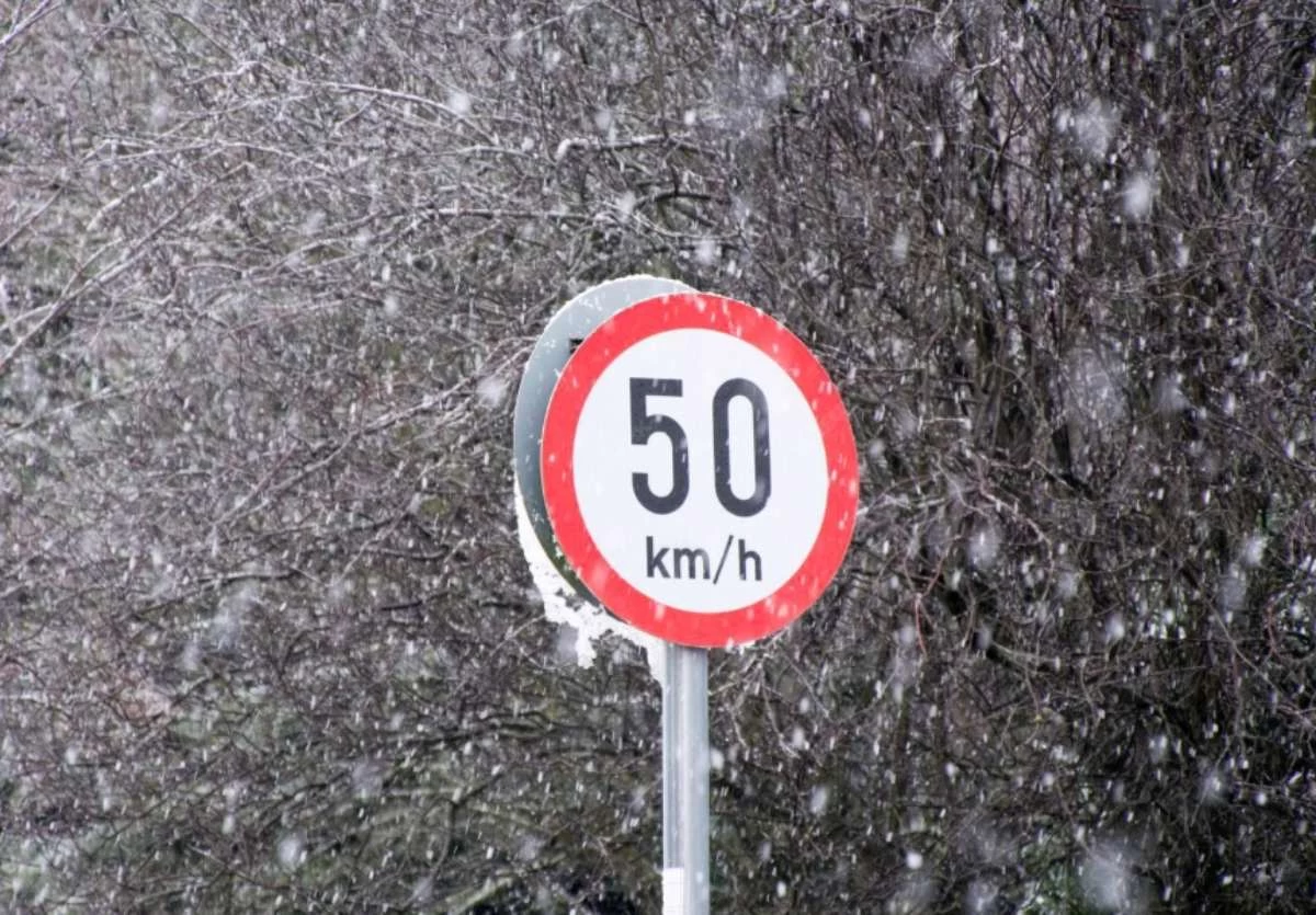 2025 жылы 23 қарашада елімізде жаңартылған жол қозғалысы ережелері күшіне енеді