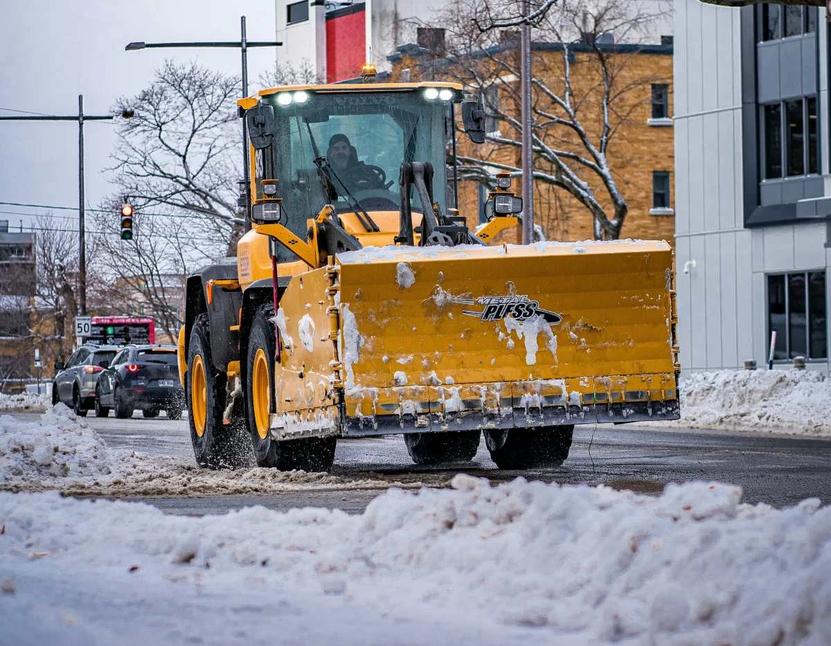 Мәжіліс депутаттары жүк көліктеріне қатысты жаңа заңға қарсы шықты
