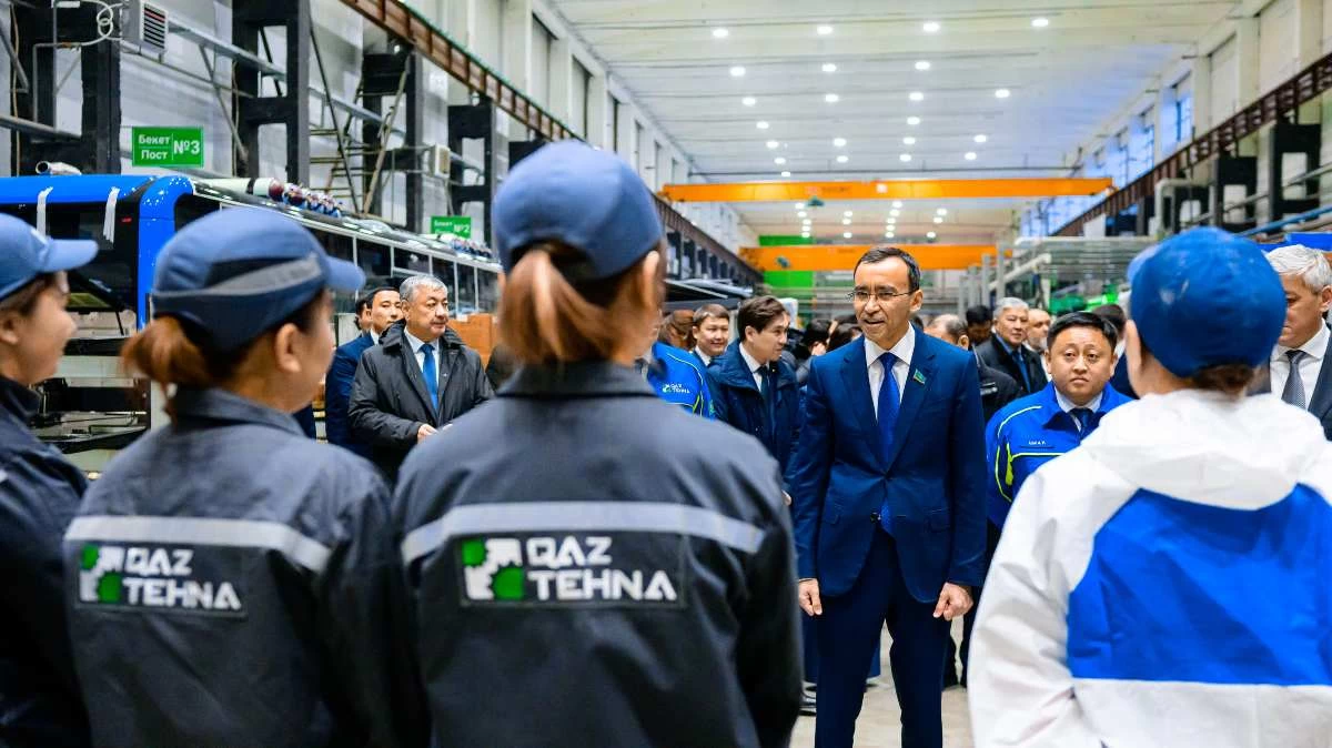 Сенатта өндірісті локализациялау мен жаңғыртуды арттыру үшін реформалар талқыланады