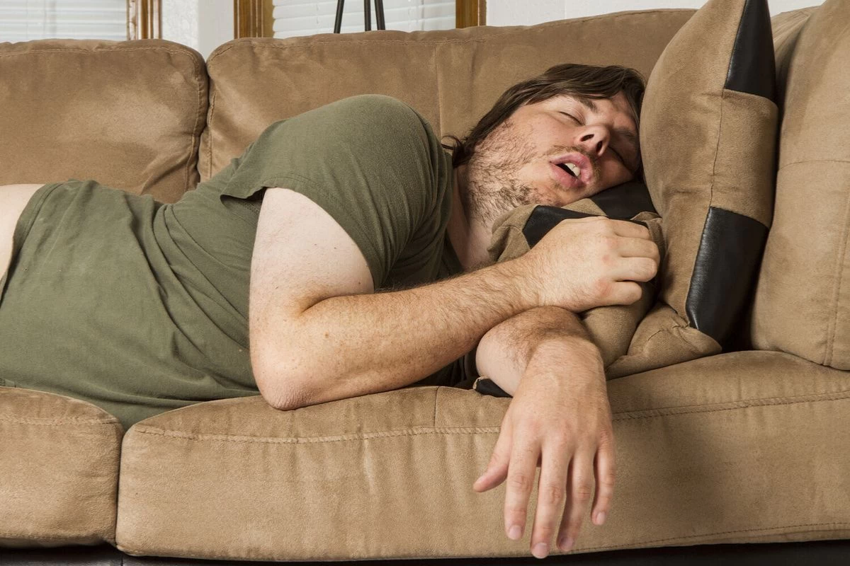 Дым істемеуден конкурсты ер адам жеңді