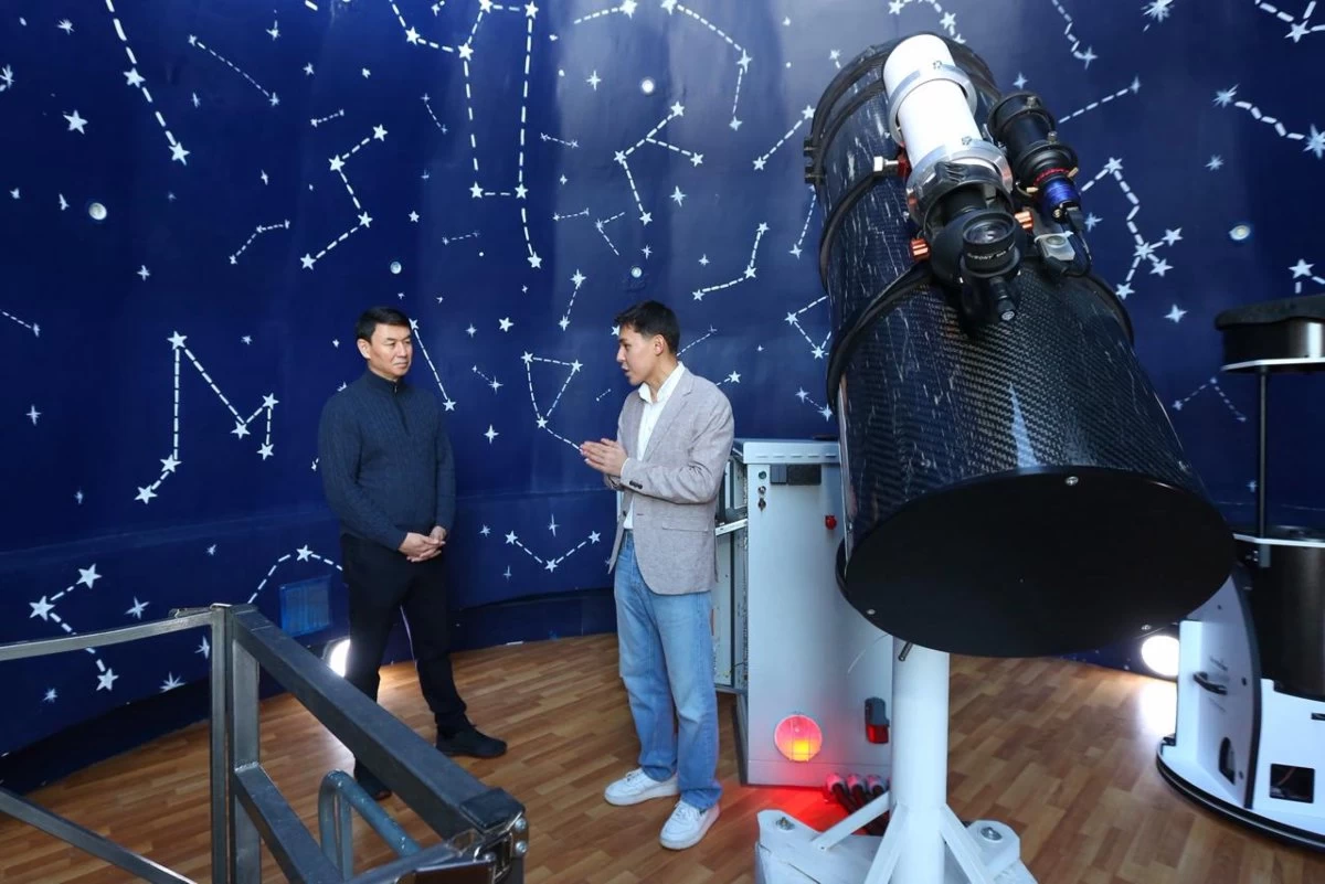 Алматы әкімі Дархан Сатыбалды Оқушылар сарайы мен Алматы музейінің жұмысымен танысты