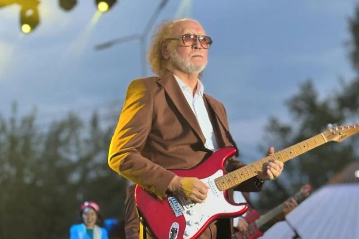 Мұр0ат Құсайыновқа неге Халық әртісі атағы берілмеген