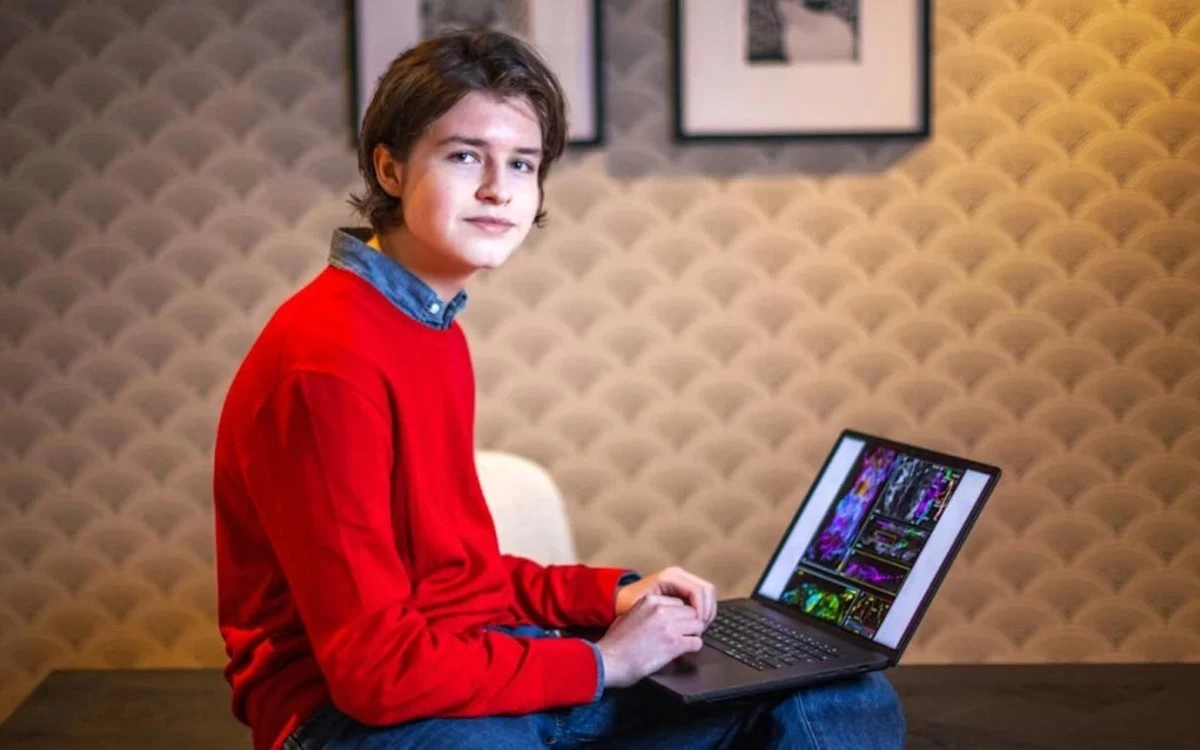 Фото_ Bild жас ғалым Лоран Симонс