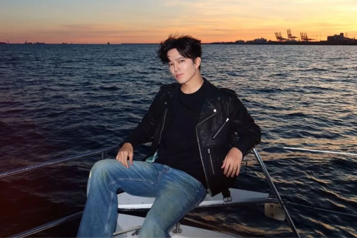 Димаш Құдайберген туралы кітап жарық көрді