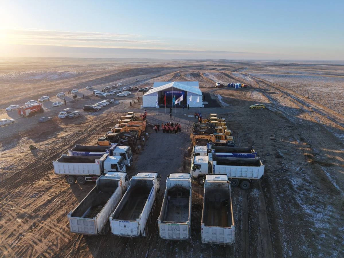 В Туркестанской области началось строительство солнечной электростанции мощностью 300 МВт