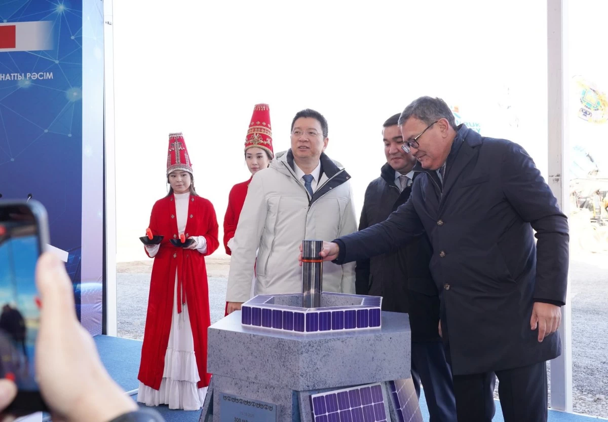 В Туркестанской области началось строительство солнечной электростанции мощностью 300 МВт