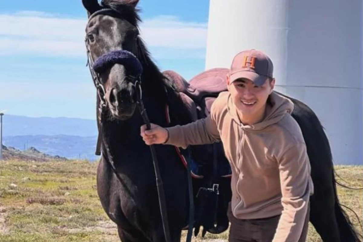 Жәнібек Савельев жазба жариялады