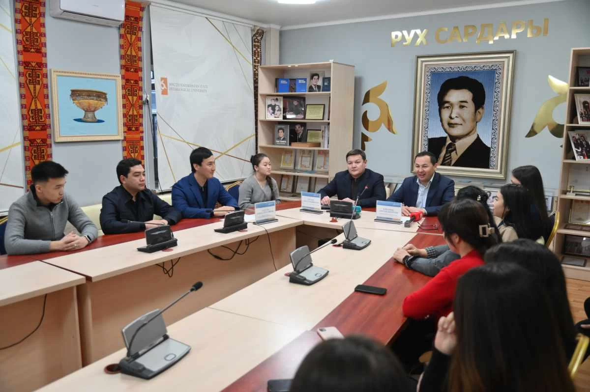 Шымкентте білім алып жатқан маңғыстаулық студенттермен кездесу өтті