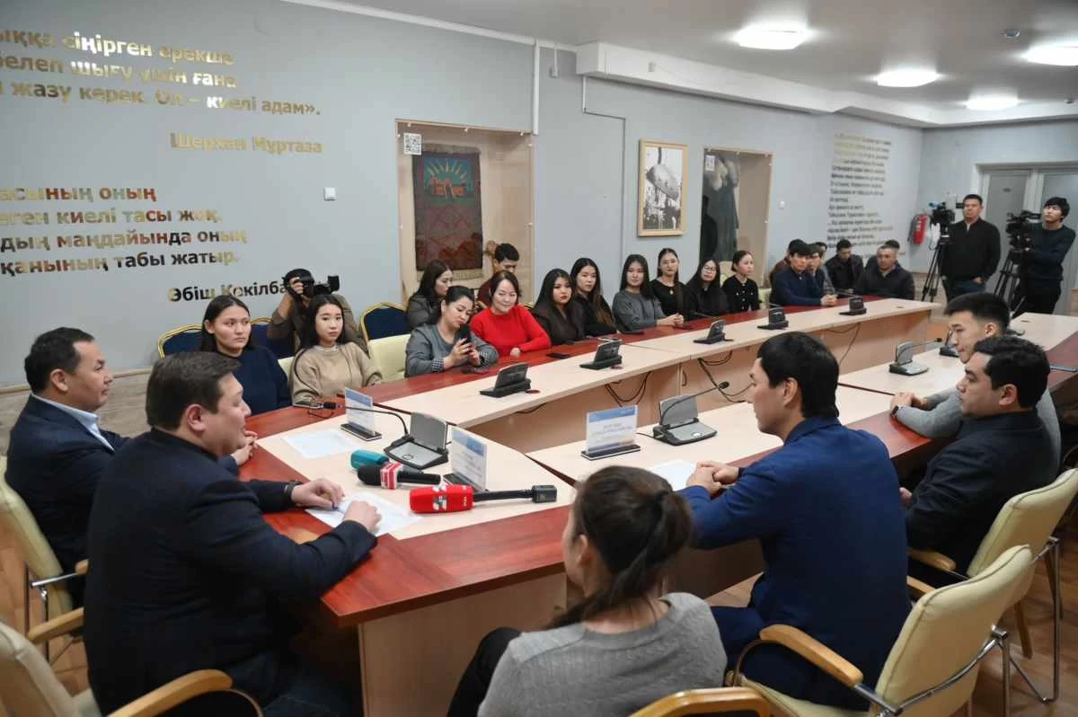 Шымкентте білім алып жатқан маңғыстаулық студенттермен кездесу өтті