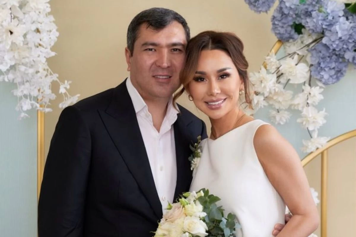 Динара Сәтжан балалы болмақ