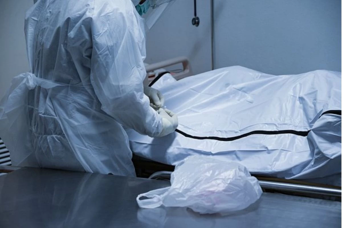 Әйел екі апта бойы өлі сүйіктісімен бірге өмір сүрген