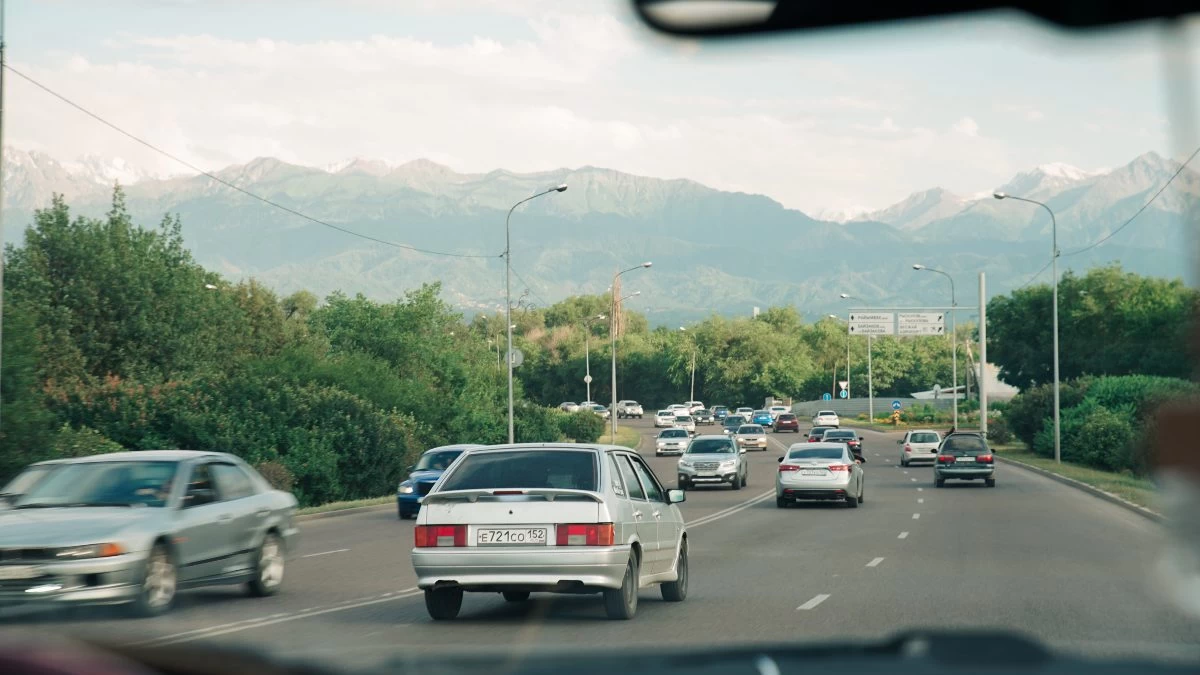 әдемі көлік нөмірлерін рәсімдеу өзгереді