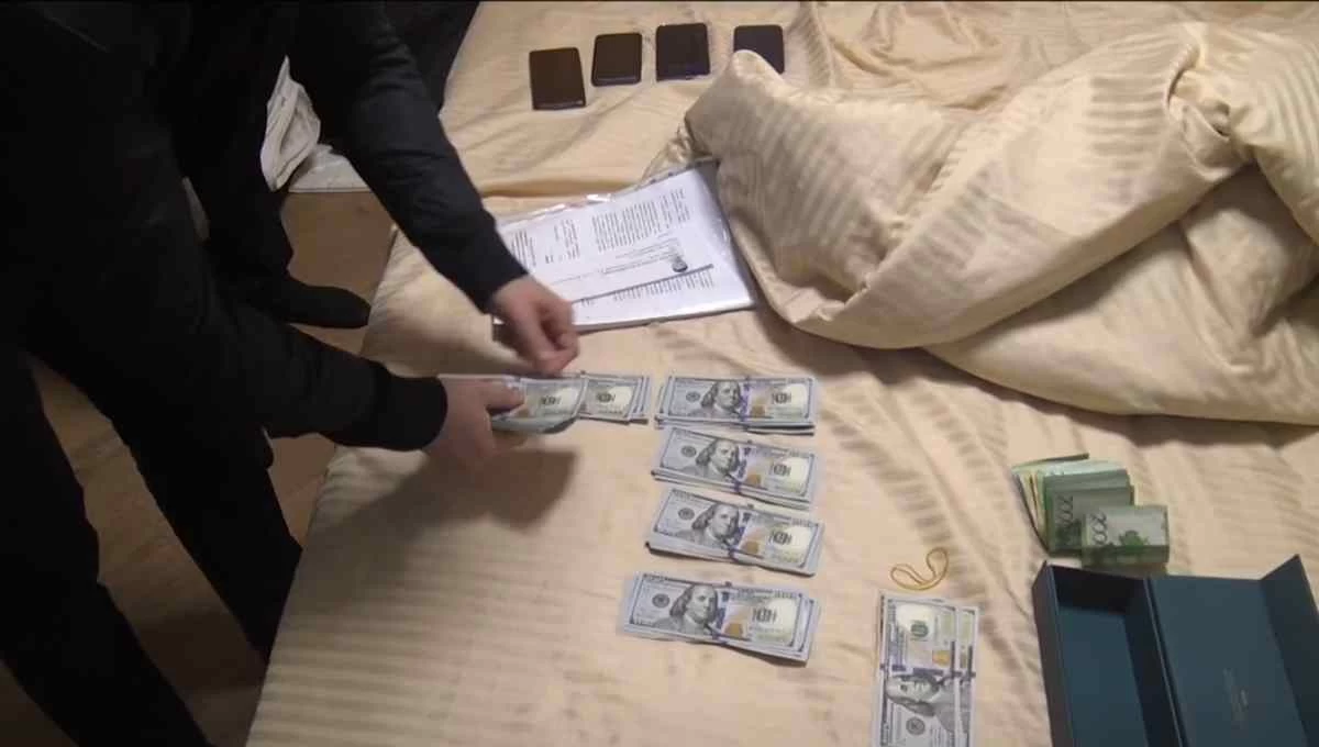 қаржы пирамидасы